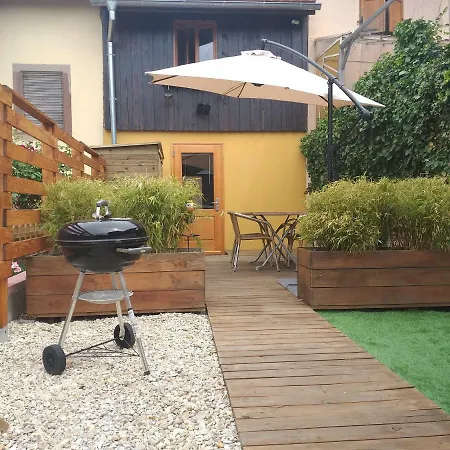 Gite Le Petit Muscat A Eguisheim Exterior photo